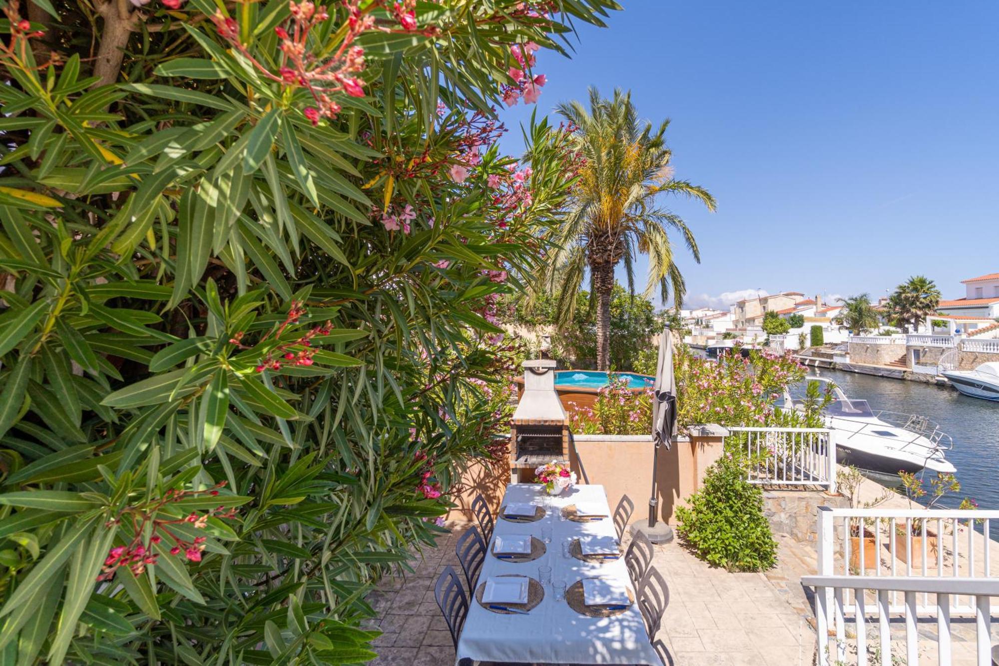 Jouvacations Villa Freser Empuriabrava Eksteriør bilde