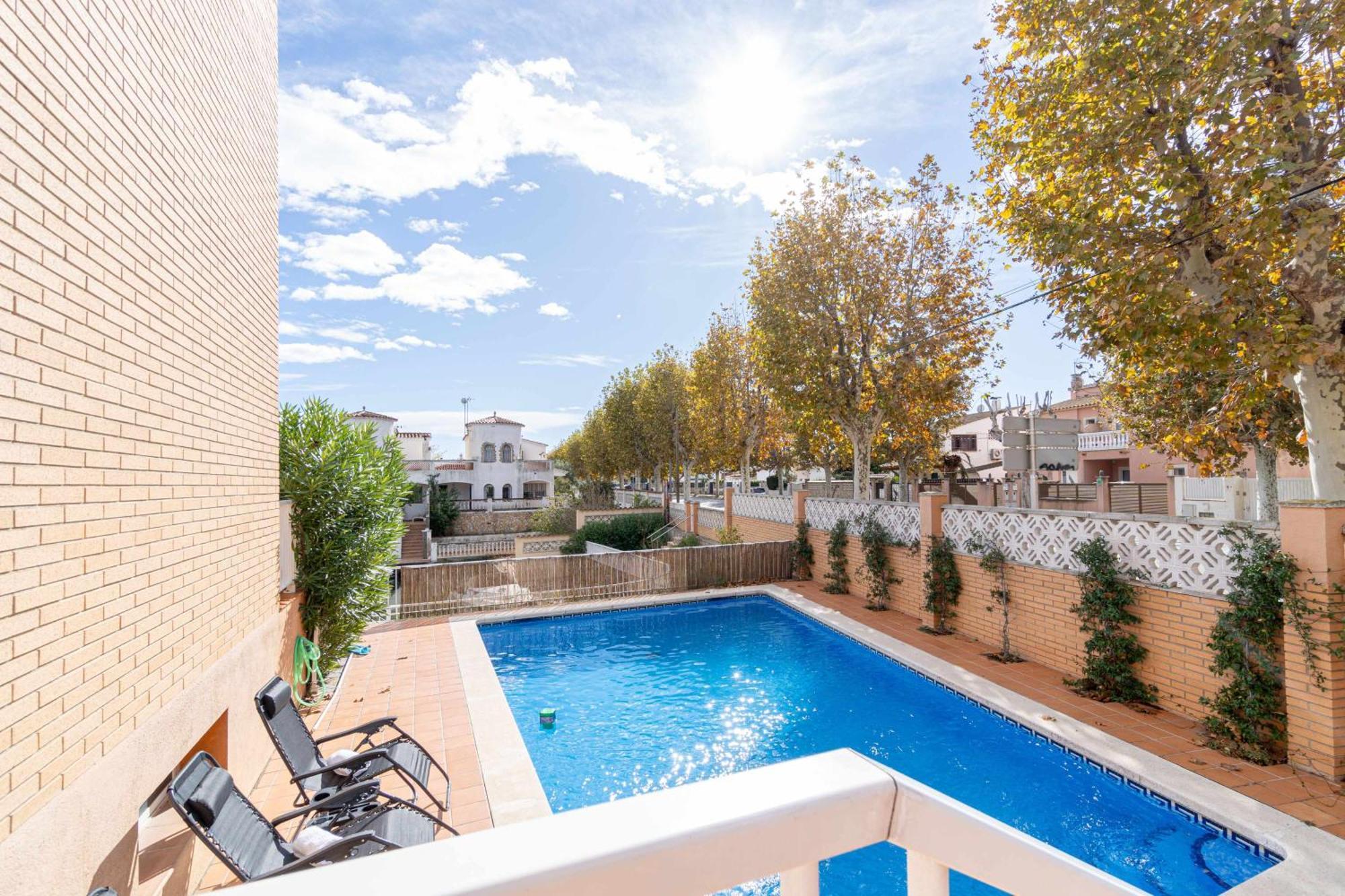 Jouvacations Villa Freser Empuriabrava Eksteriør bilde